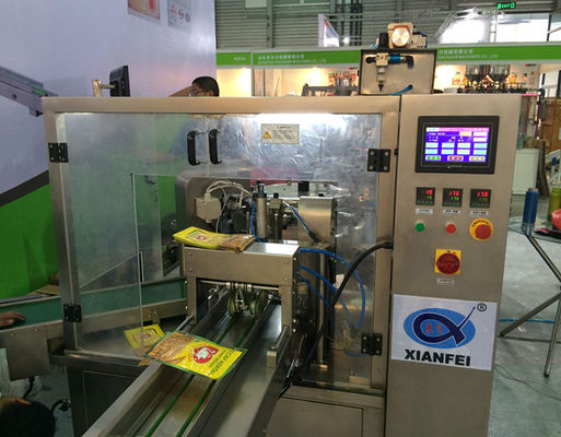 Máquina de embalagem rotativa de 300 mm 1500g Máquina de embalagem de saco vertical totalmente automática